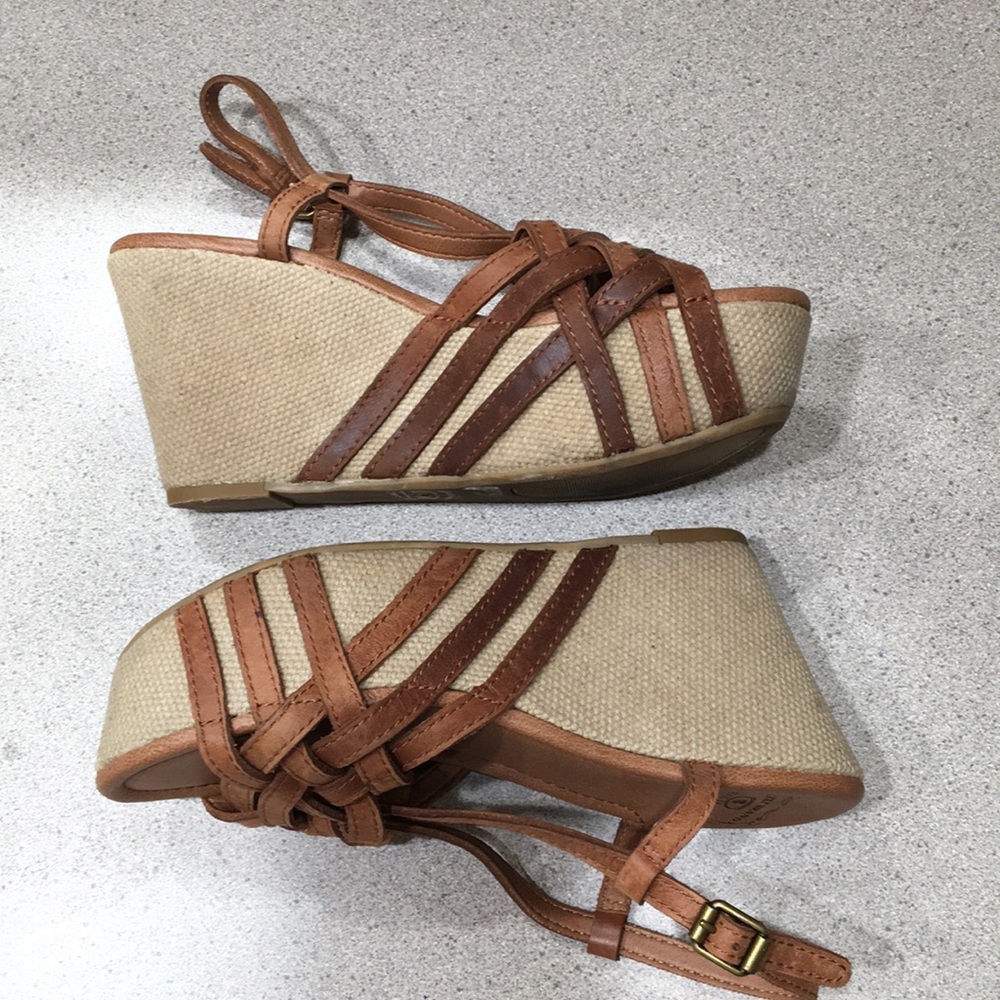 Lucky Brand Wedge Espadrille Leather Sandals - Picture 4 of 4
